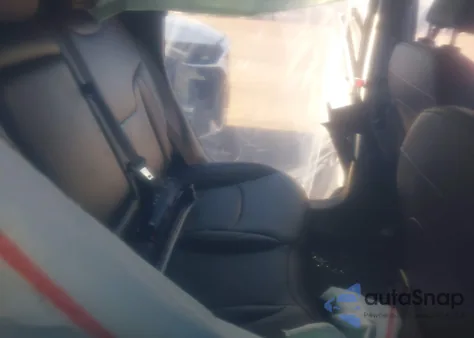 2024 Jeep Compass Limited 4X4 from USA, damaged, VIN 3C4NJDCN2RT608569